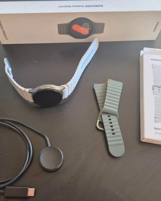 Samsung Galaxy Watch 7 40mm + 2 Cinturini original