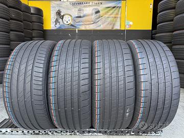 4 Gomme Bridgestone 225/40R18 92Y XL 85% Residui