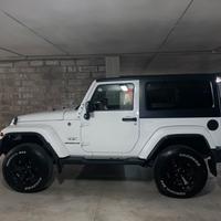 Jeep wrangler Sahara 2.8 mopar one