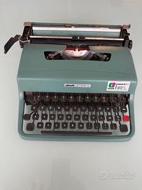 Macchina da scrivere Olivetti LETTERA 32