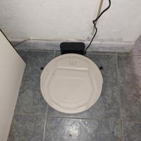 robot aspirapolvere 