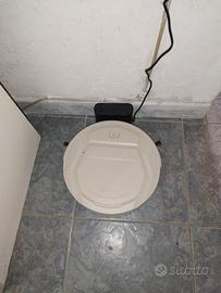 robot aspirapolvere 