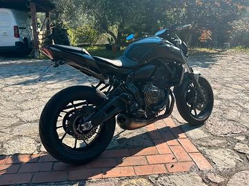 Yamaha MT-07 A2 a libretto