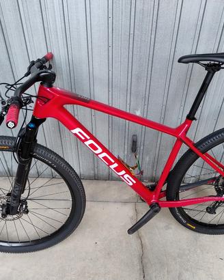 FOCUS Raven CARBONIO TG.L