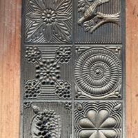 Antico stampo in ghisa