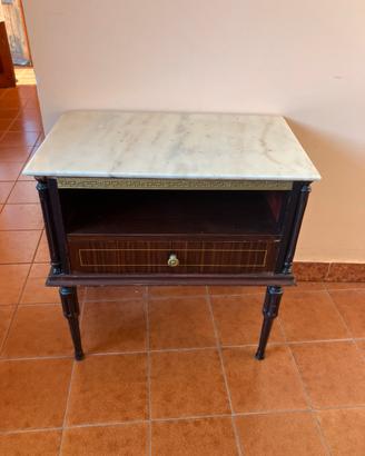 Coppia di comodini vintage