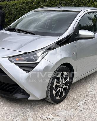 TOYOTA Aygo Connect 1.0 VVT-i 72 CV 5 porte x-fun