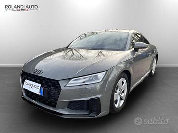 Audi TT Coupe 40 2.0 tfsi s-tronic