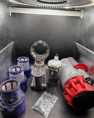 Dyson V 10 Motorhead smontato malfunzionante
