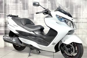 Suzuki Burgman 400 Lux