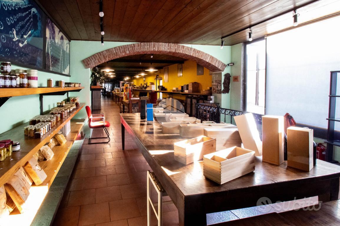 NEGOZIO A SANT'ANGELO LODIGIANO - Altro