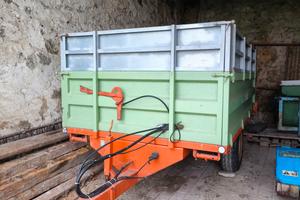 Carro omologato con ribaltabile 