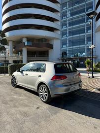 Volkswagen Golf 7 1.6 TDI DSG