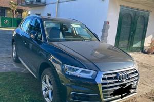 auto Audi Q5