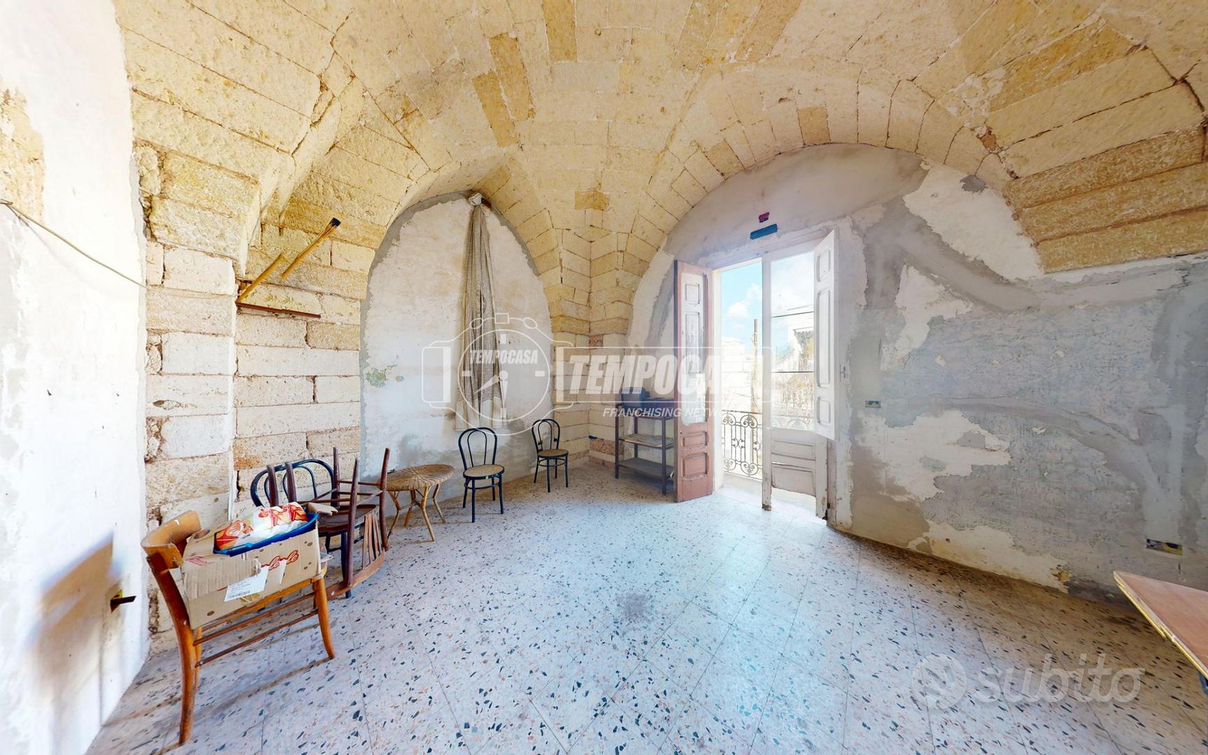 BILOCALE CON TERRAZZO A TREPUZZI - Vista 6