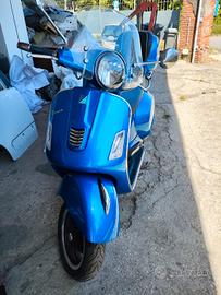 Vespa GTS 300