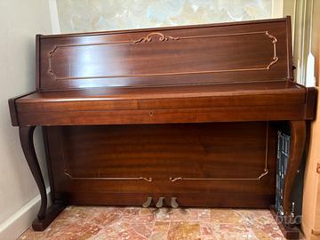 Pianoforte a muro Bachmann