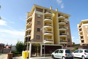 MONOLOCALE A POMEZIA