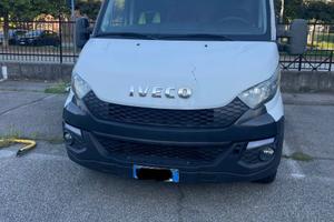 IVECO DAILY PASSO MEDIO