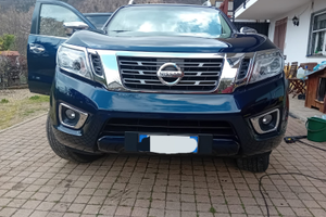 Stupenda Nissan Navara Tekna Double Cab 4WD 2.3L 4