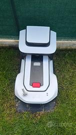 Robot tagliaerba Ecovacs GOAT G1 1600 + 4 beacons