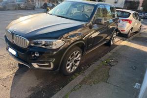 BMW X5 xDrive 30d Experience