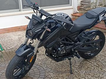 moto 125 Voge modello Brivido 