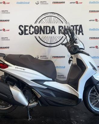 Piaggio Beverly 400