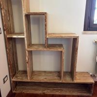 Libreria a scaletta in legno massello