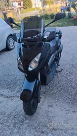 Xmax125