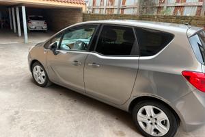 Opel meriva 2016 DIESEL
