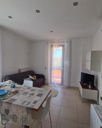 "Adamo ed Eva"- Trilocale con terrazzo Rif.1002