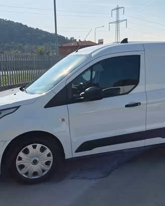 FORD CONNECT BENZINA CILINDRATA 10000ABNO 2021