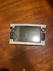 Radio per Opel dotata di tutti i cavi e accessori