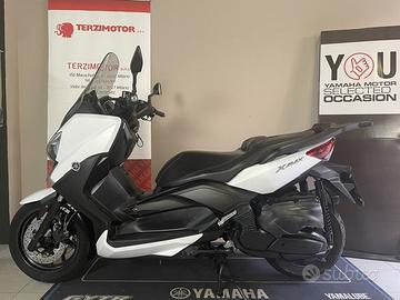 Yamaha X-Max 400