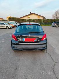 Peugeot 207 1.4 Diesel 70 Cv Energie sport