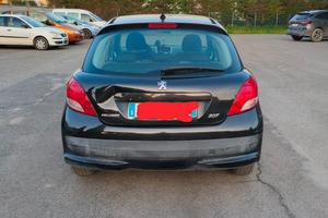 Peugeot 207 1.4 Diesel 70 Cv Energie sport