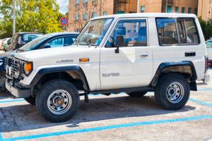 TOYOTA LAND CRUISER LJ70 2.4 DIESEL 