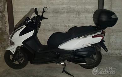 KYMCO Downtown 300i- Anno 2014 2000