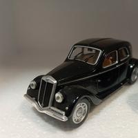 4 modellini vari 1 43 