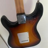 Chitarra elettrica Vision tipo Stratocaster