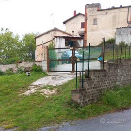 Terreno agricolo con rudere abitabile