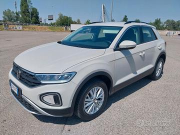 Volkswagen T-Roc 1.0 TSI Life