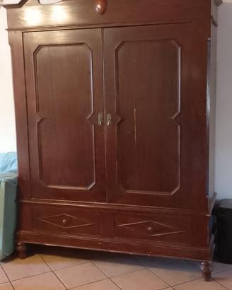 Armadio stile del 1900