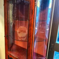 Vetrina in stile Luigi XV