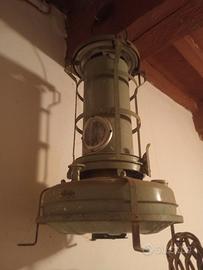 Stufa a gas/lampada a petrolio vintage