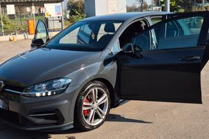 Volkswagen Golf 7.5 R line