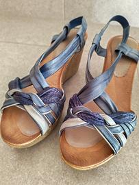 Sandali blu con zeppa