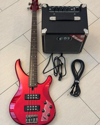Basso YAMAHA con amplificazione