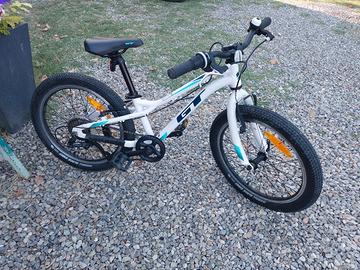 MTB STOMPER ACE KIDS